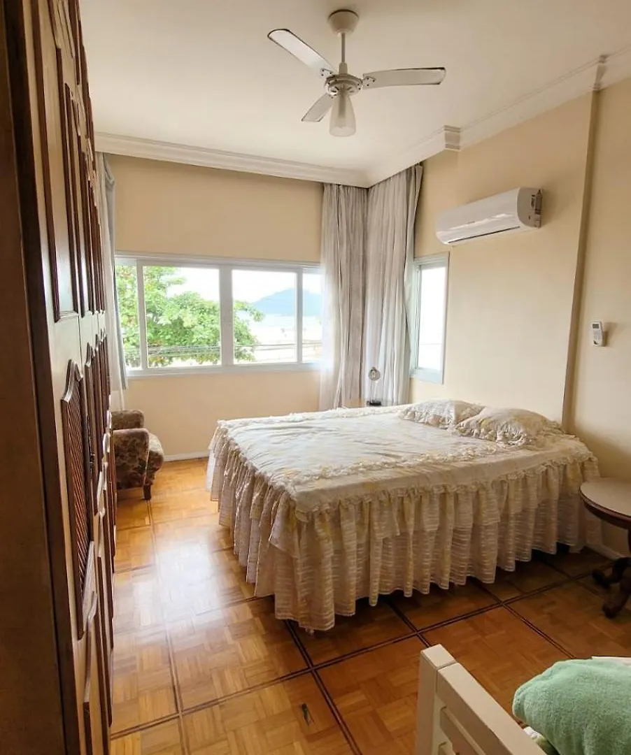 Сasa de vacaciones Fantástico apartamento Frente ao mar em Balneário Camboriú Brasil